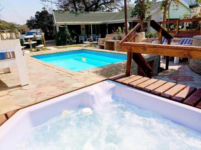 House for sale in Queensburgh, Kwazulu-natal