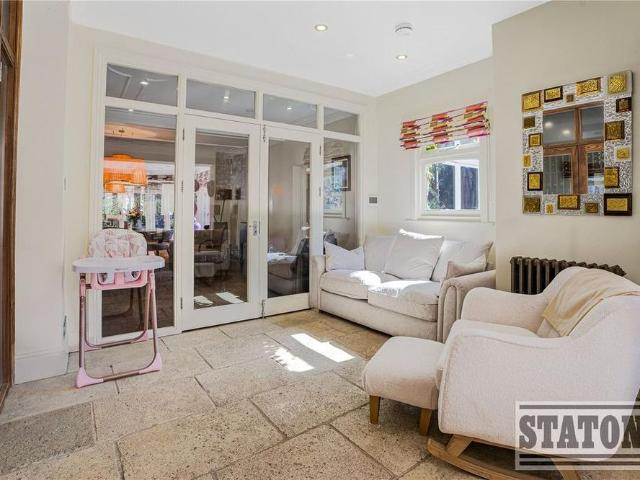 House for rent in Hertford, Colliers End