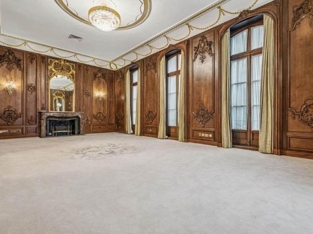House for rent in Belgravia, Greater London