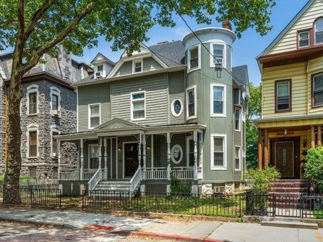 House for sale in Hudson, New Jersey
