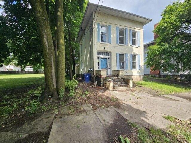 House for sale in Niagara, New York