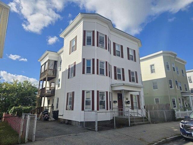 House for sale in New Hampshire