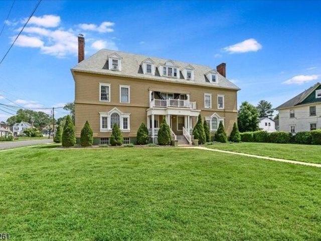 House for sale in North Plainfield, Somerset County