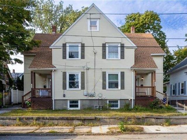 House for sale in Providence, Providence County