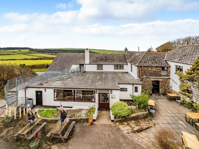 House for sale in Brandis Corner, Devon