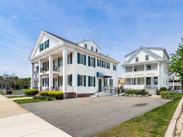 House for sale in Central Square Historic District, Stoneham