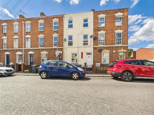 House for sale in Kings Barton, Gloucester