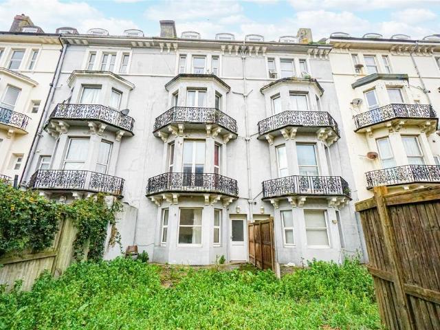 House for sale in Blacklands, Guestling Green