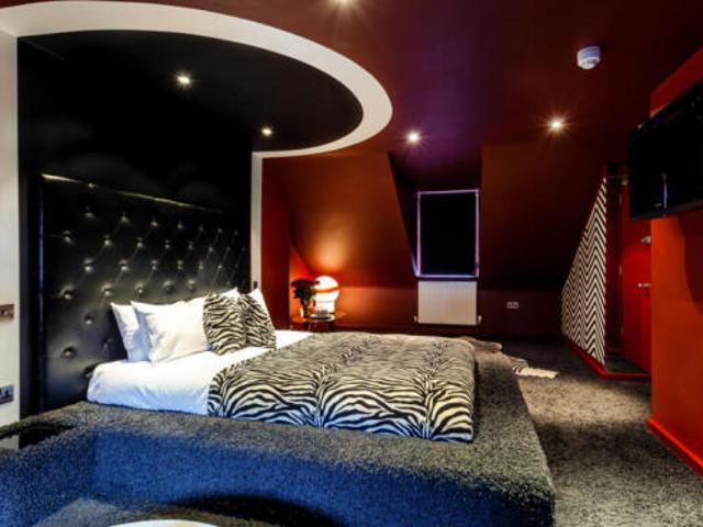 Cottage for sale in Brighton & Hove
