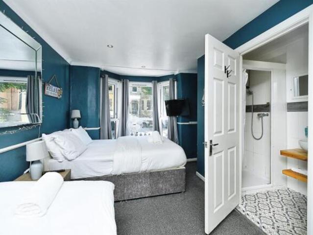 Cottage for sale in Queen's Park, Brighton & Hove