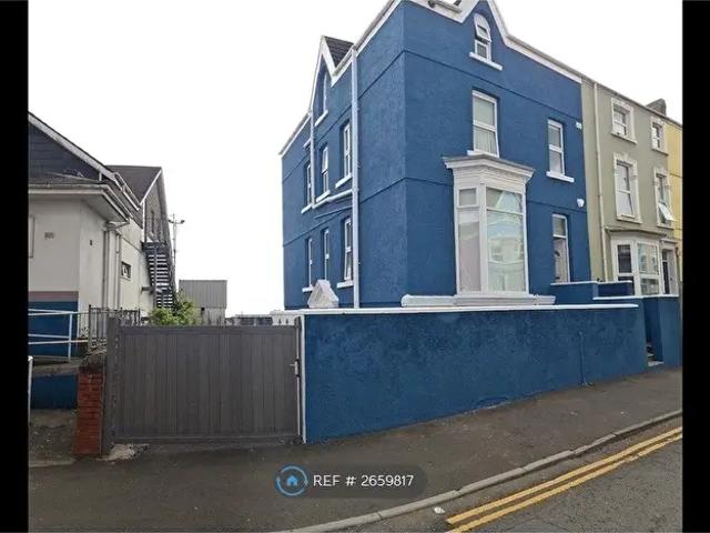 Apartment for rent in Brynmill, Swansea