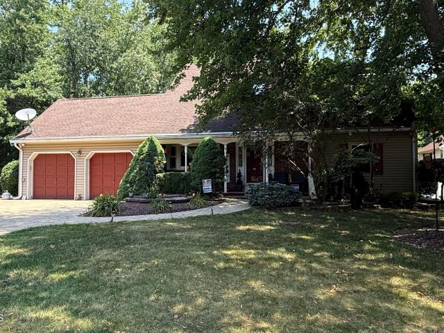 House for sale in Cliffwood, New Jersey