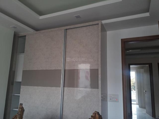 House for sale in Hariana
