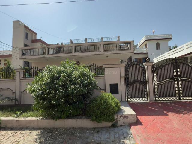 House for sale in Sector 4, Rohtak