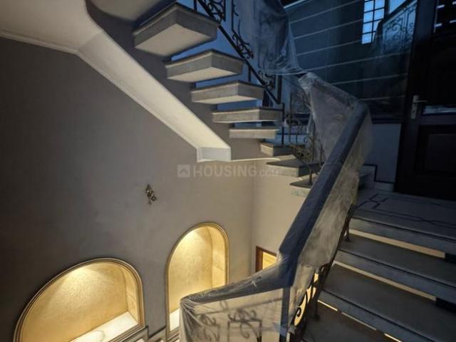 House for rent in Deri