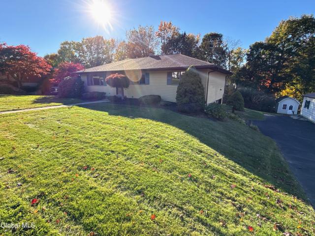 House for sale in Town of Schaghticoke, Rensselaer County