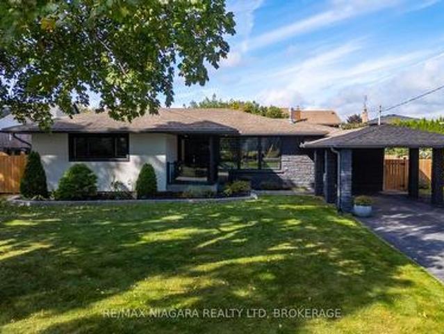 House for sale in Niagara, Ontario