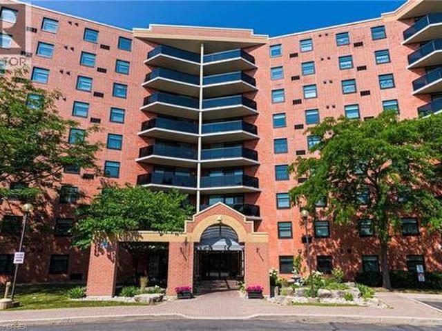 Condo for sale in Brant, Ontario