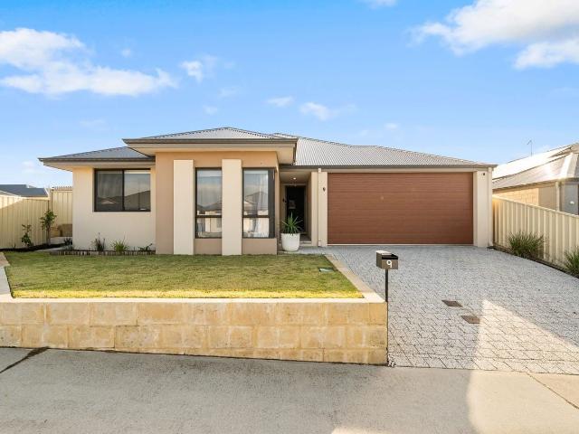 Apartment for rent in Parklands, Western Australia
