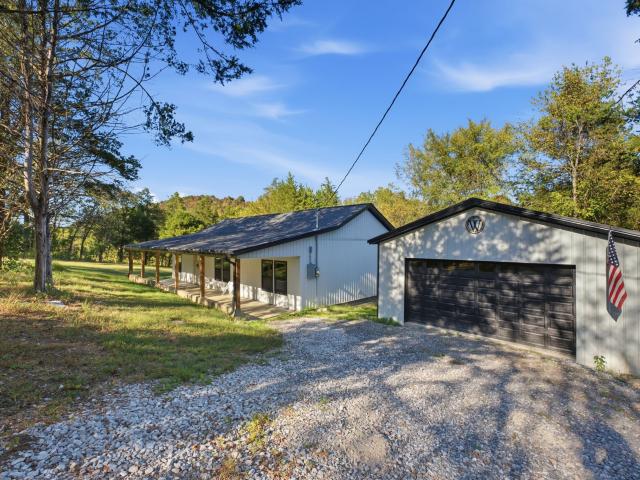 House for sale in Carthage, Middle Tennessee
