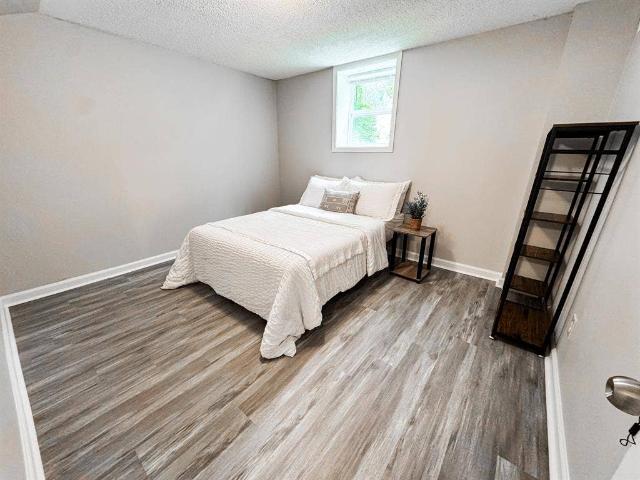 Room for rent in Barry, Missouri