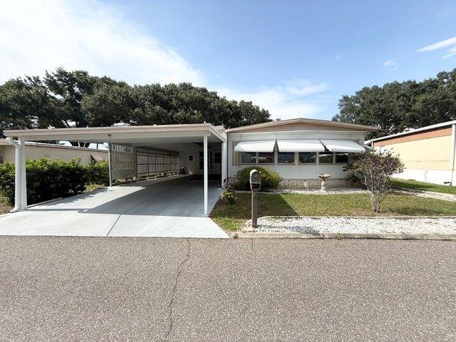 House for sale in Thonotosassa, Florida