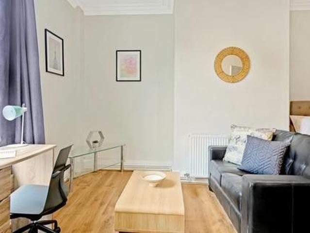 Apartment for rent in Meanwood, West Yorkshire