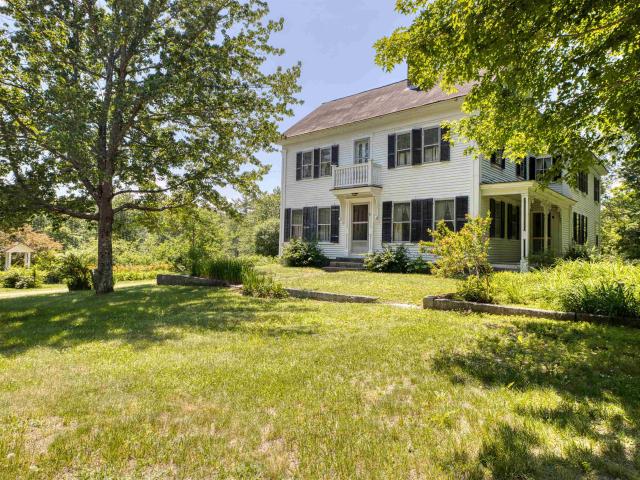 House for sale in New Hampshire