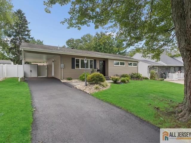 House for sale in Cliffwood, New Jersey
