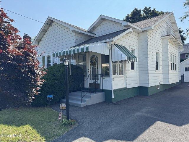 House for sale in Albany, New York