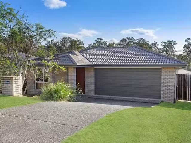 House for rent in Lakes Entrance, Victoria