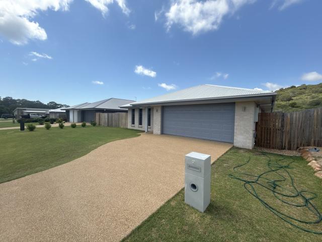 Apartment for rent in Lammermoor, Queensland