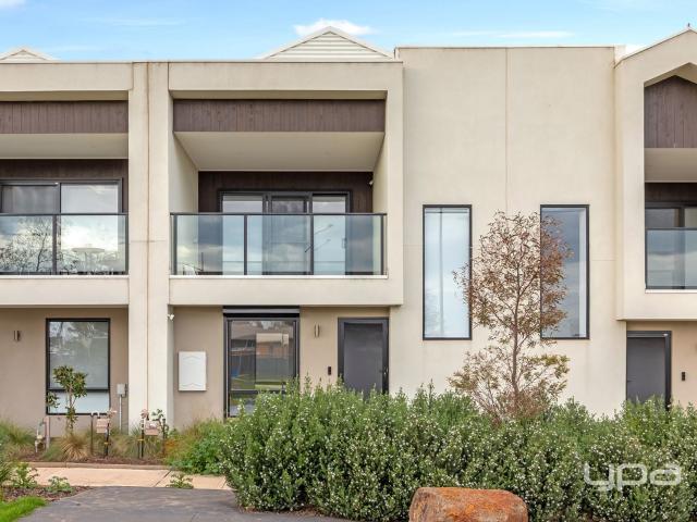 House for rent in Fraser Rise, Melbourne