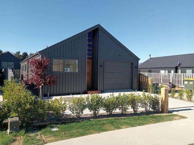 House for rent in Otakou