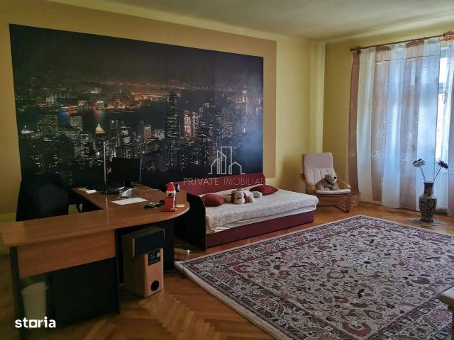 Casă vânzări