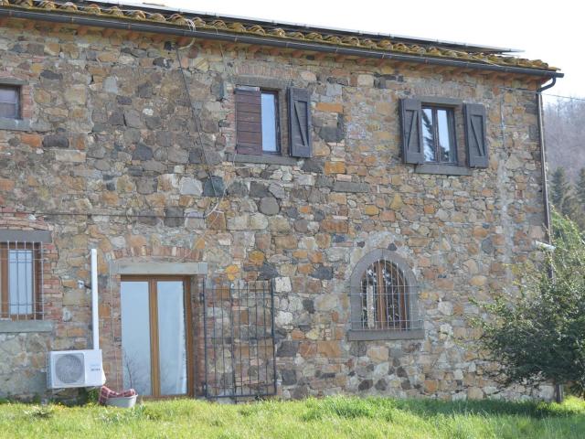 Casa in vendita a Montecatini Val Di Cecina, Toscana