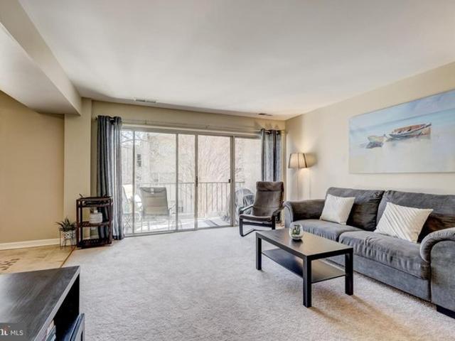 Condo for rent in Virginia
