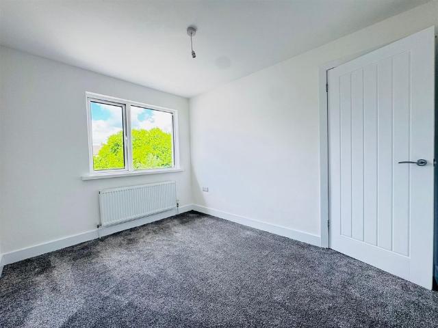 House for rent in Rathcoole, Newtownabbey
