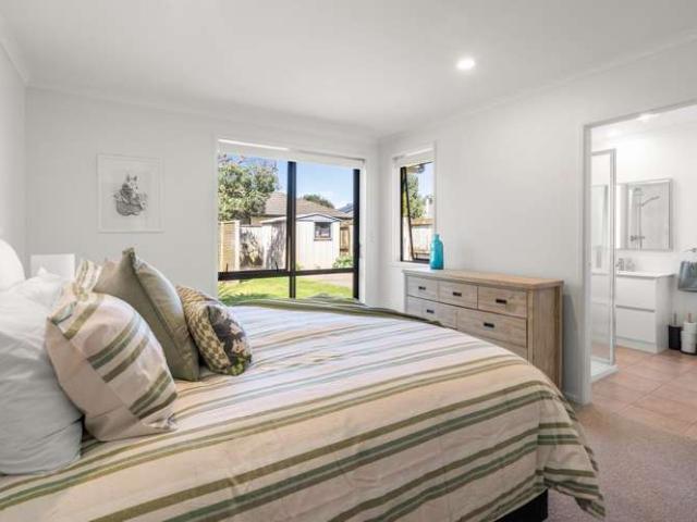 House for sale in Pāpāmoa Beach, Papamoa
