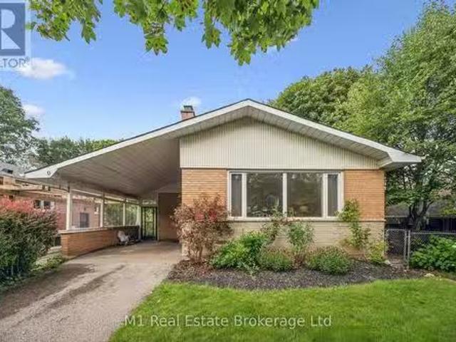 House for sale in Guelph, Ontario