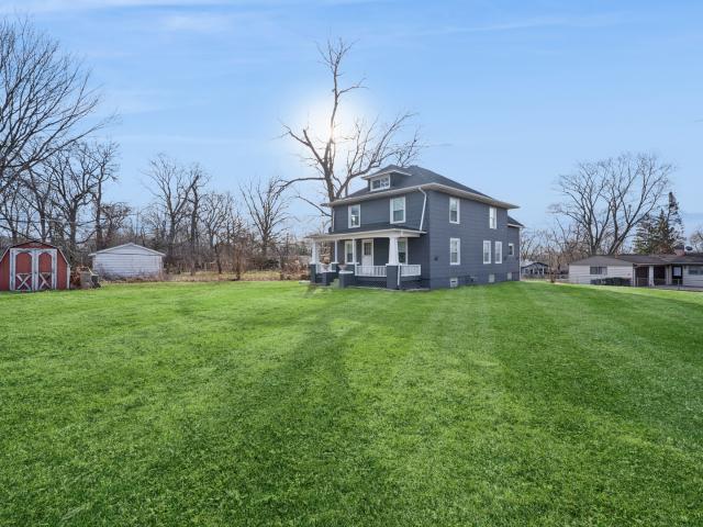 House for sale in Streamwood, Illinois