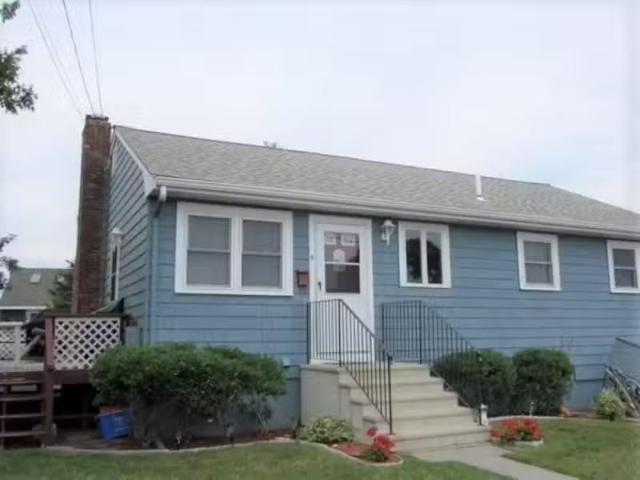 House for rent in Plymouth