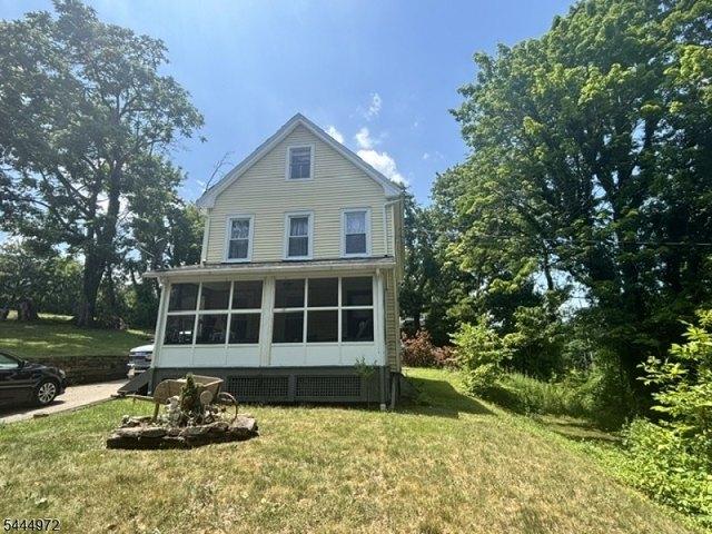 House for sale in Lebanon, New Jersey