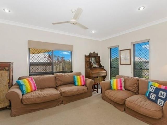 House for rent in Bushland Beach, Queensland