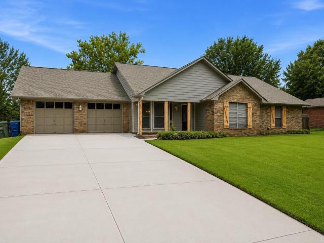 House for sale in Ark