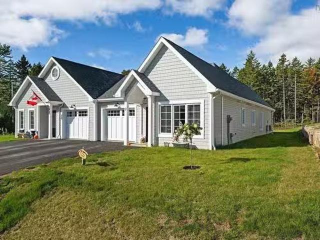 House for sale in Chester, Lunenburg County