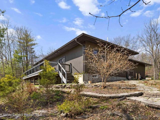 House for sale in Bearsville, New York