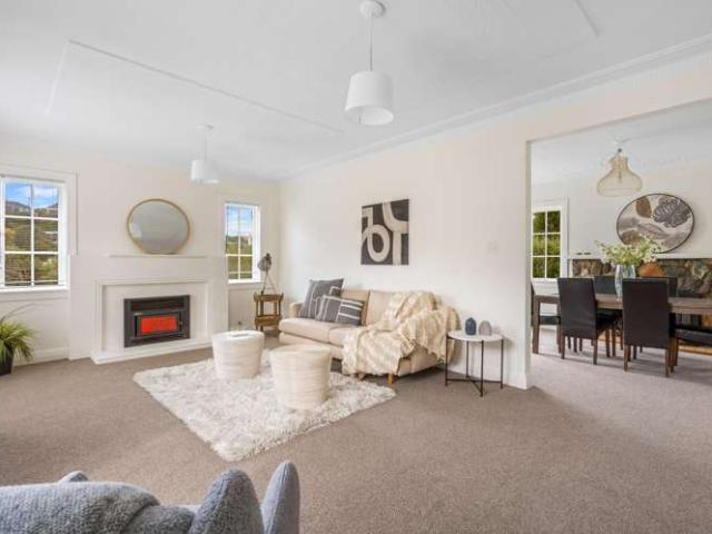 House for sale in Otakou