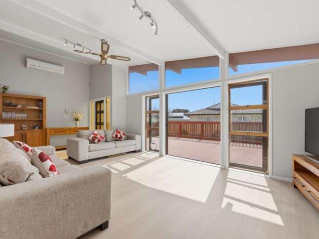 House for sale in Owhata, Oroua County
