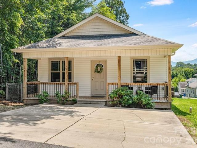 House for sale in Candler, North Carolina